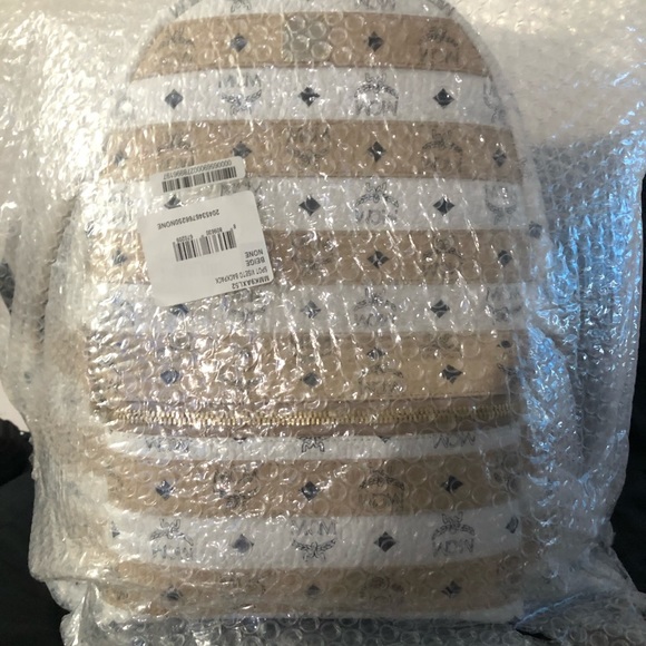 COPY - MCM Two Tone Visetos Backpack - Picture 11 of 15